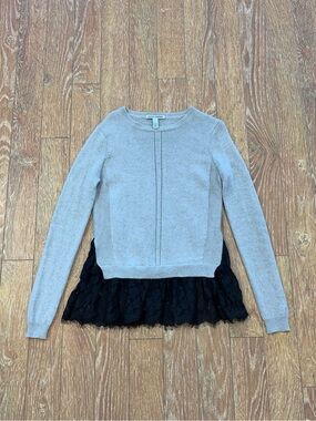 Autumn Cashmere Light Gray Sweater with Black Lace Hem - Sz S
